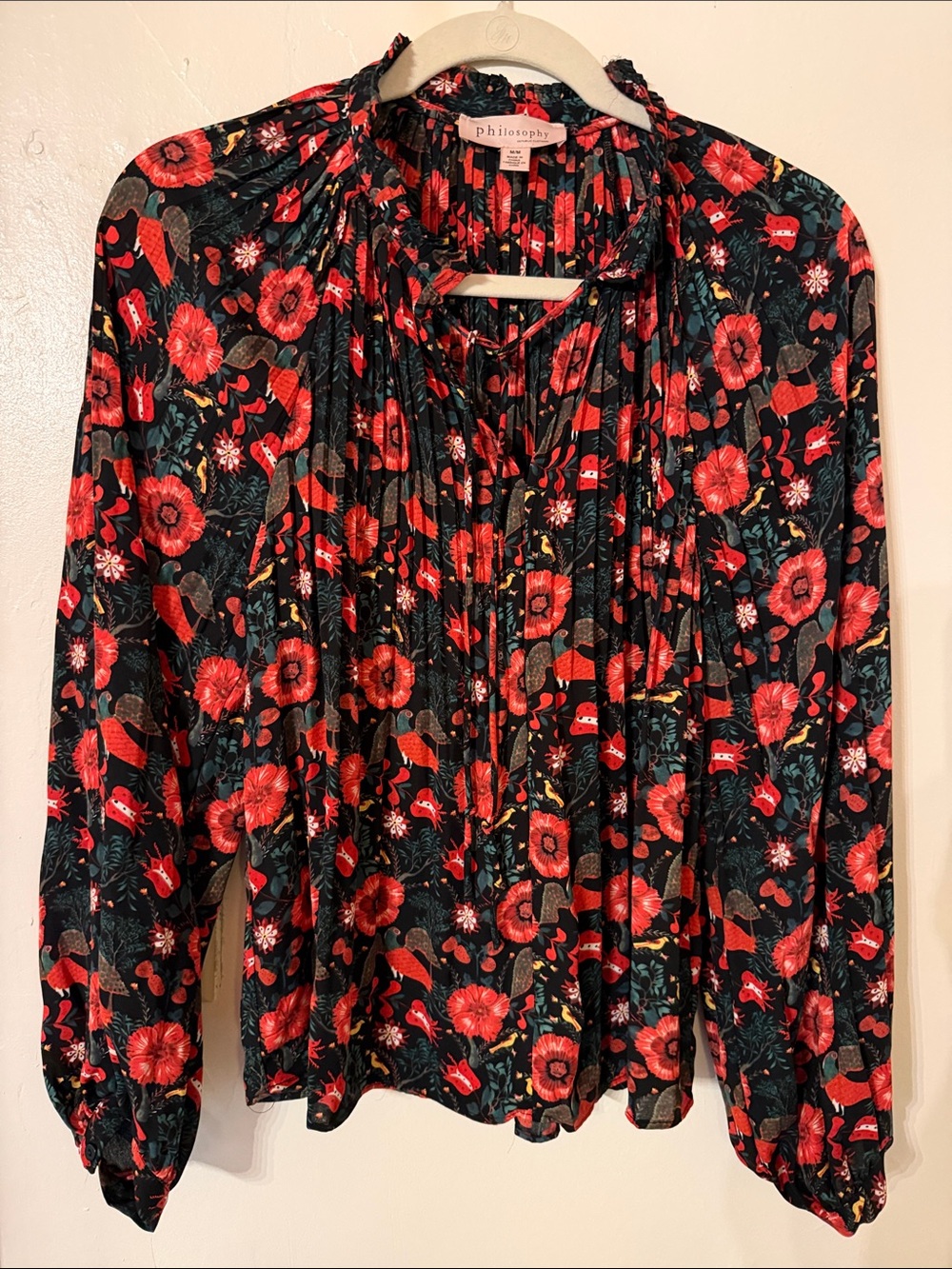 Philosophy Red Floral Pleated Long-Sleeve Blouse